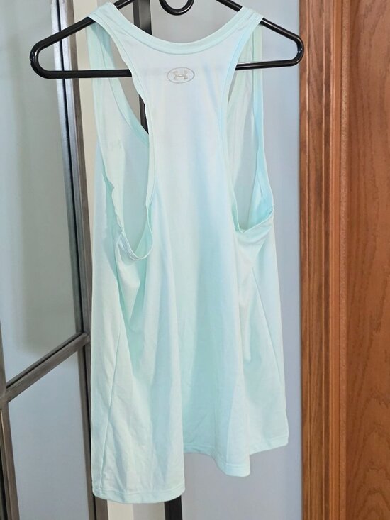 Under Armour Racerback Tank Top - Picture 2 of 4